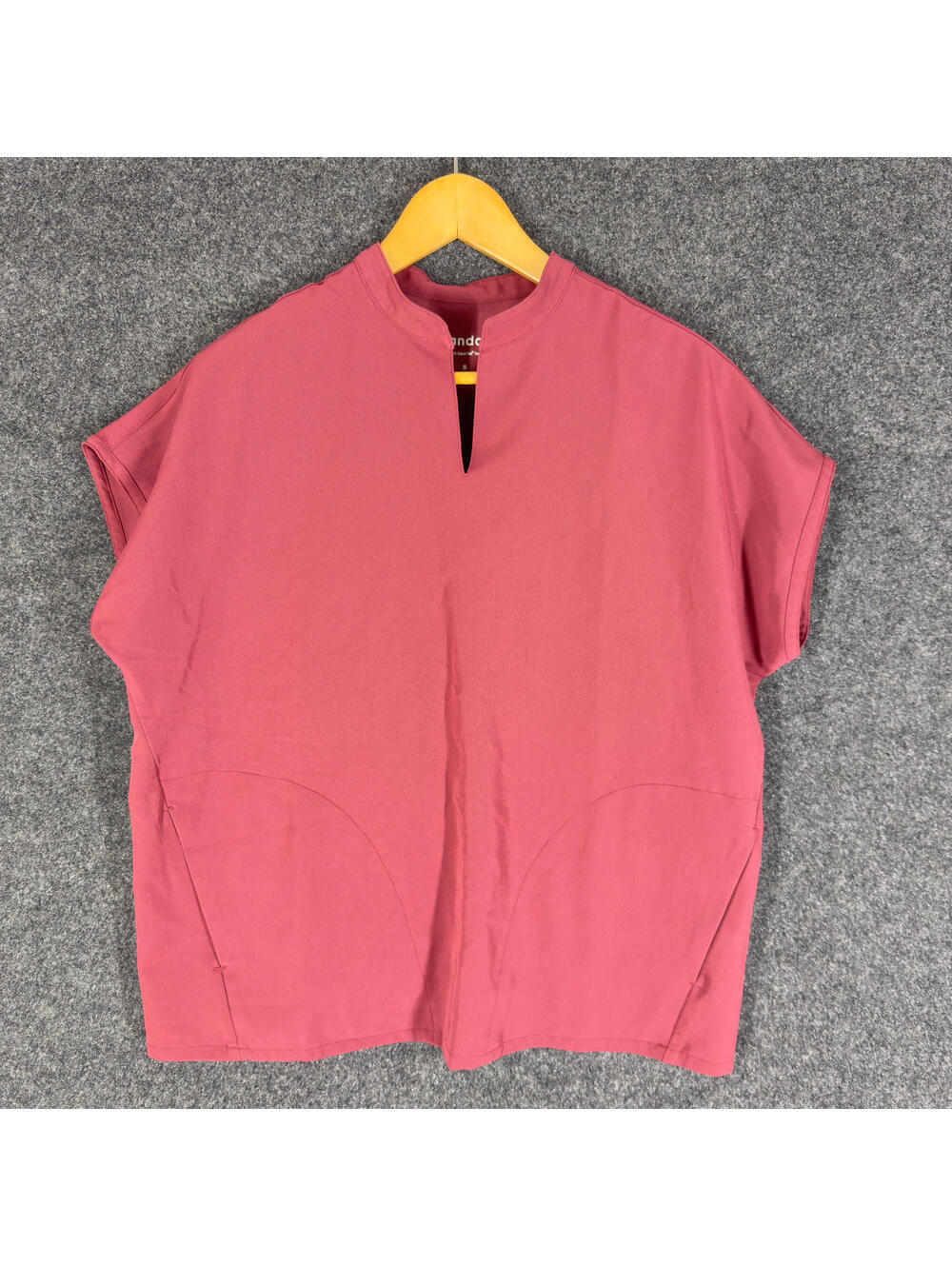 Mandala Blouse Women S Small Pink V-Neck Short Sleeve Pullover Casual Solid
